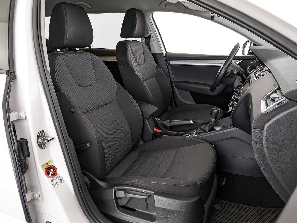 Купить Skoda Octavia с пробегом. Фото: #22