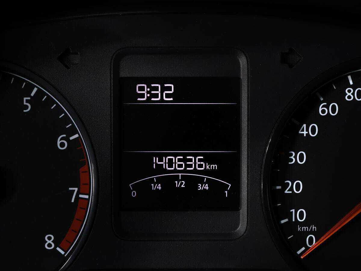 Купить Volkswagen Polo с пробегом. Фото: #15