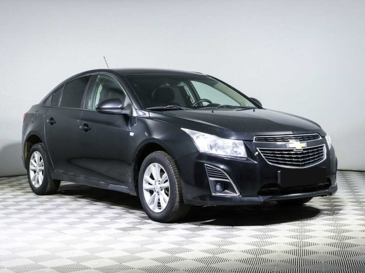Купить Chevrolet Cruze с пробегом. Фото: #2