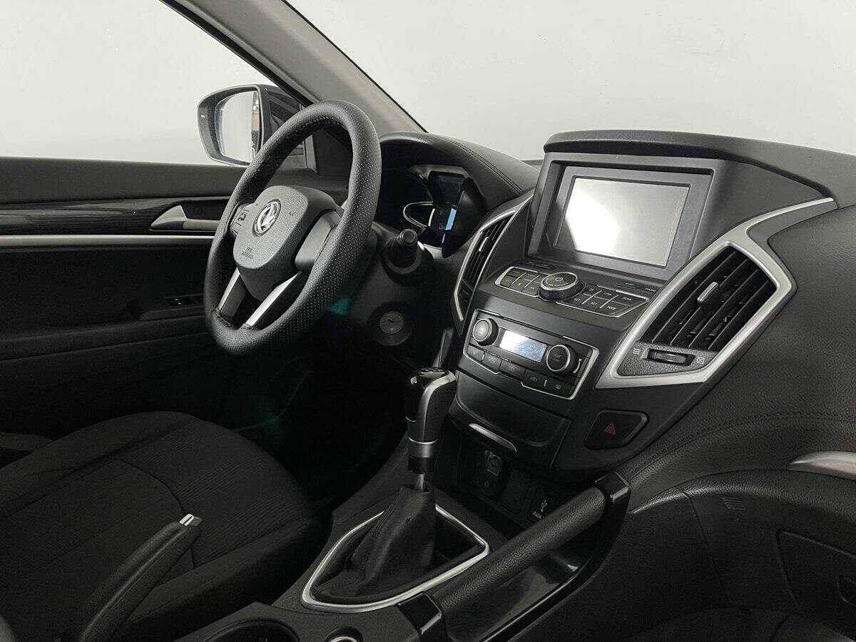 Купить Dongfeng AX7 с пробегом. Фото: #8