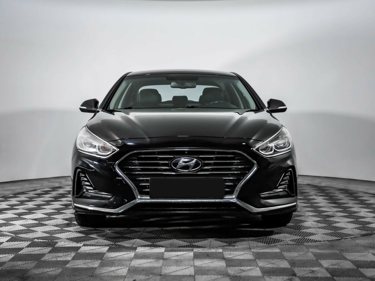 Купить Hyundai Sonata с пробегом. Фото: #1