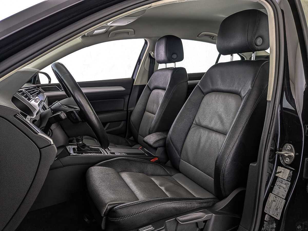 Купить Volkswagen Passat с пробегом. Фото: #19