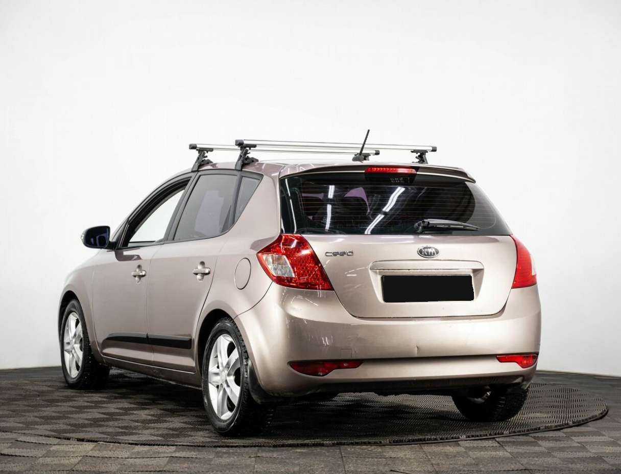 Купить Kia Ceed с пробегом. Фото: #3