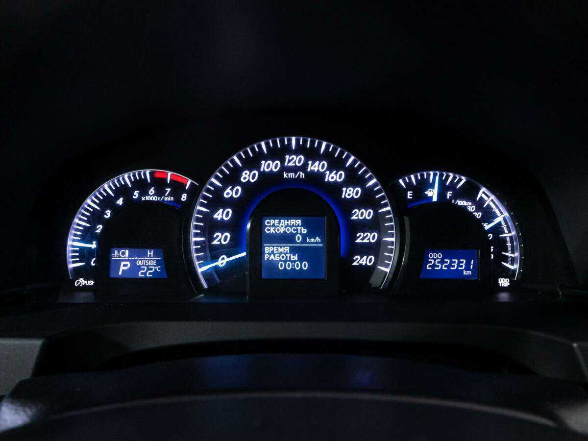 Купить Toyota Camry с пробегом. Фото: #11