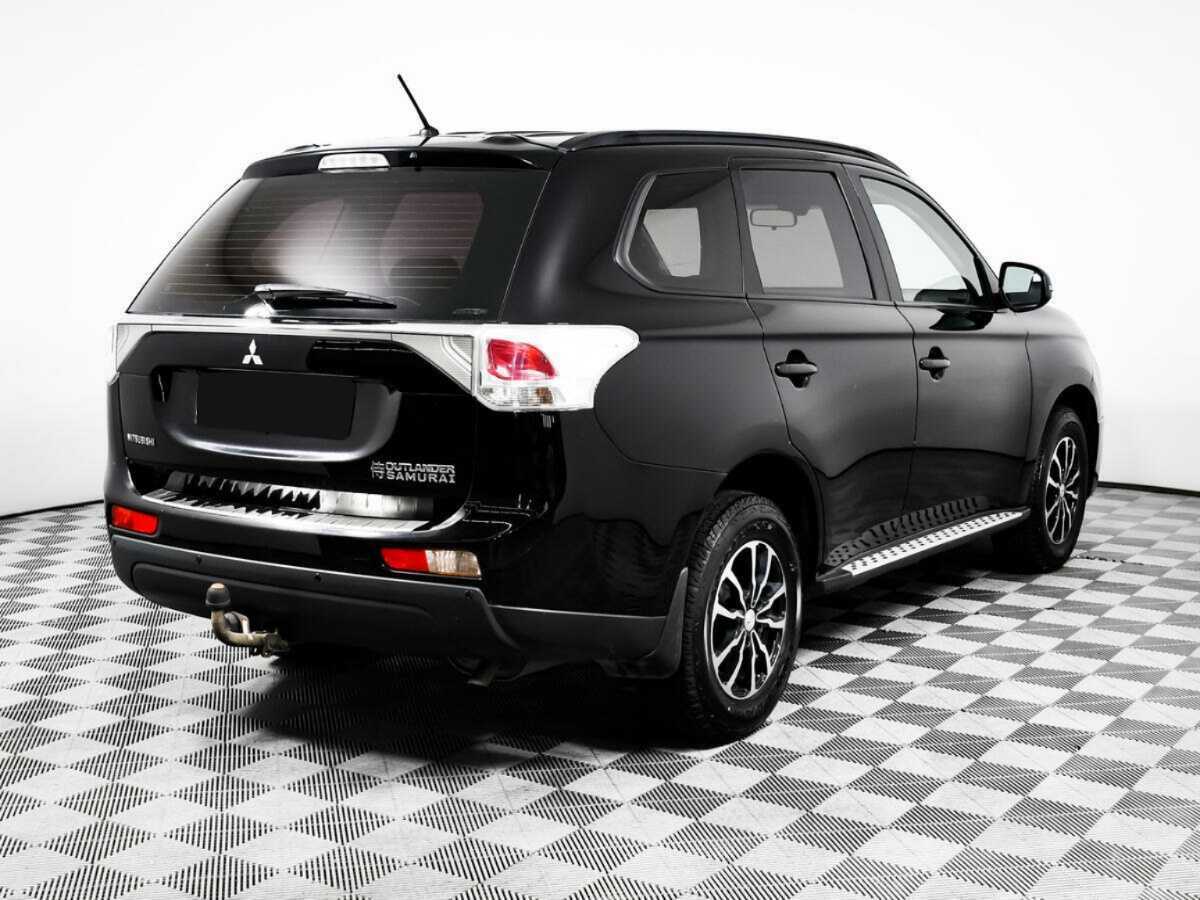 Купить Mitsubishi Outlander с пробегом. Фото: #4