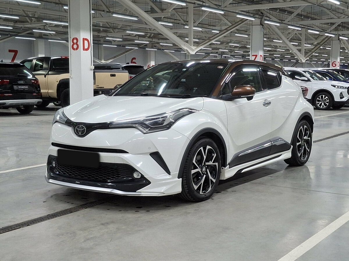 Купить Toyota C-HR с пробегом. Посмотреть фото