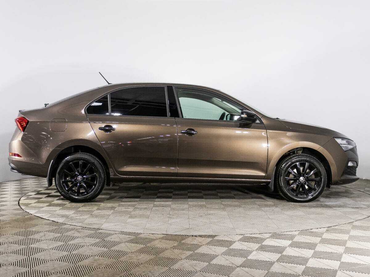 Купить Skoda Rapid с пробегом. Фото: #3