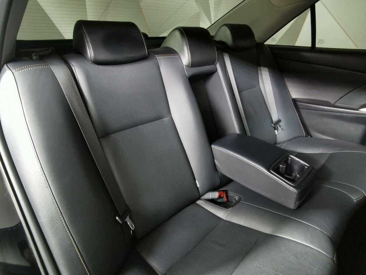 Купить Toyota Camry с пробегом. Фото: #12