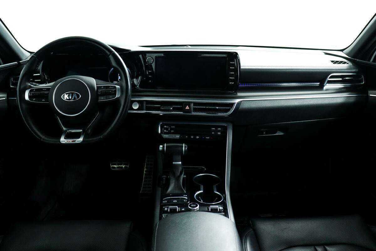 Купить Kia K5 с пробегом. Фото: #10