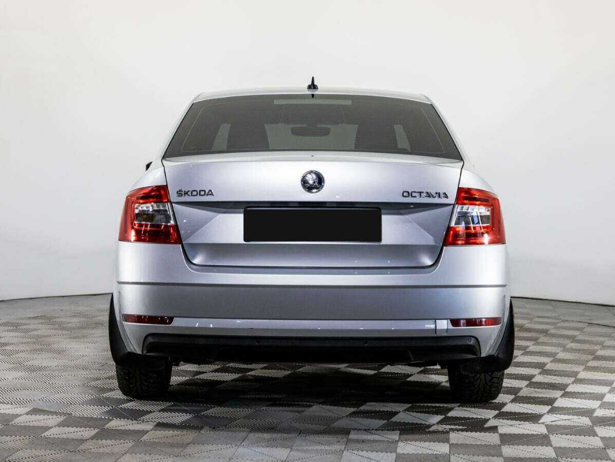 Купить Skoda Octavia с пробегом. Фото: #4