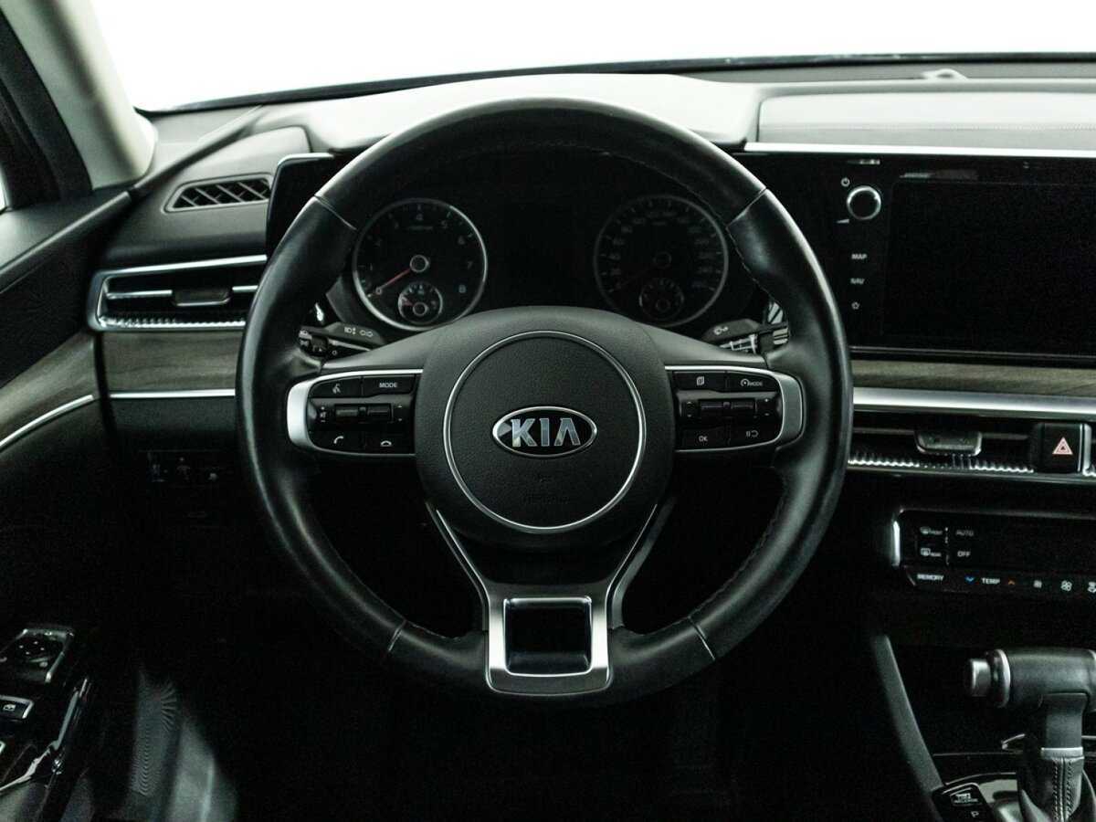 Купить Kia K5 с пробегом. Фото: #24