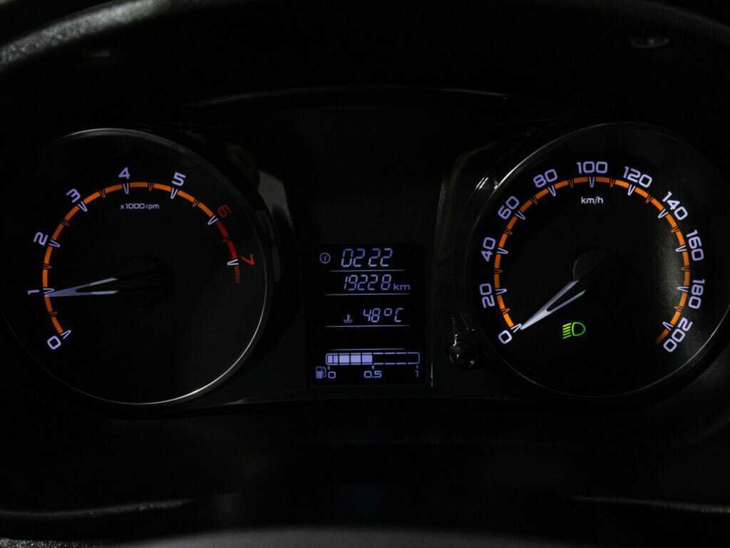 Купить Lada (ВАЗ) Granta с пробегом. Фото: #11