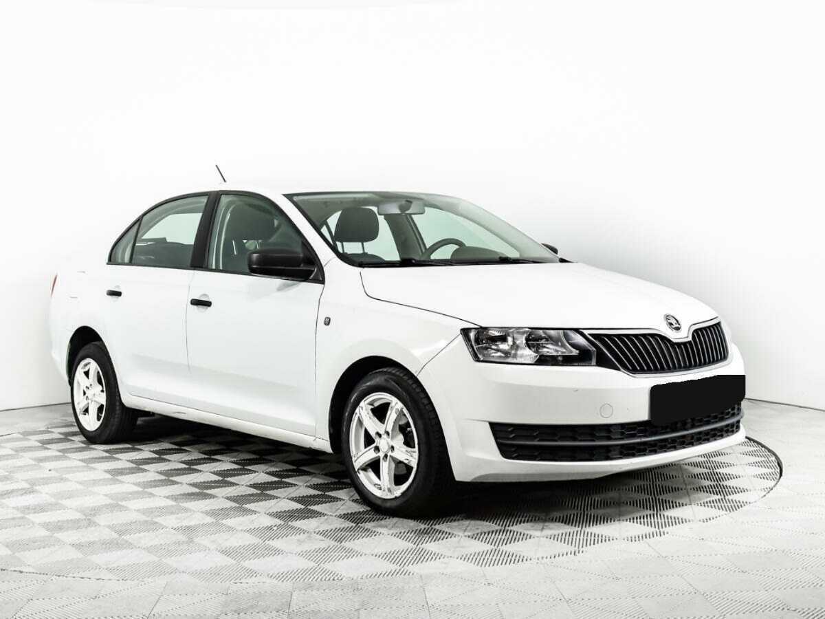 Купить Skoda Rapid с пробегом. Фото: #2