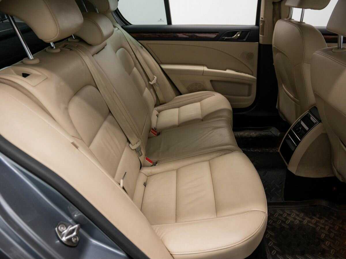 Купить Skoda Superb с пробегом. Фото: #8