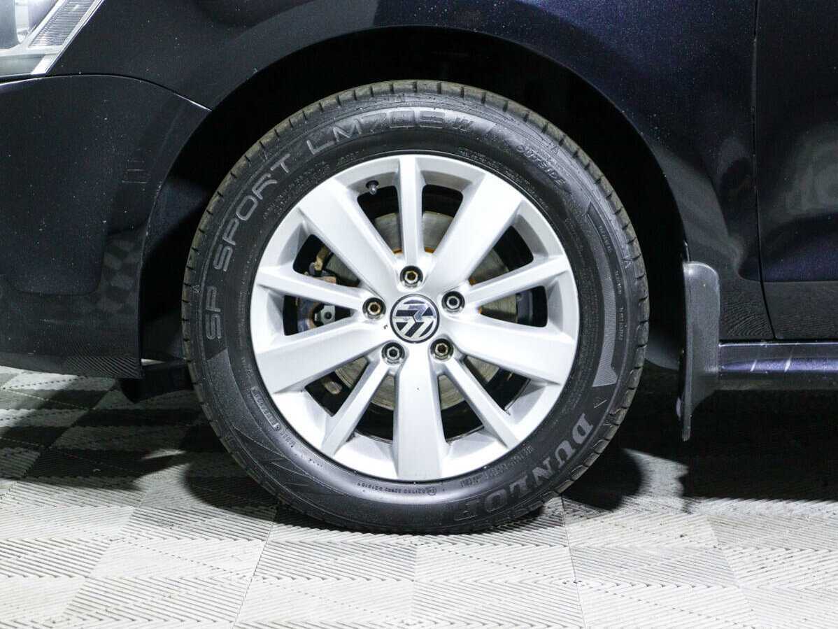 Купить Volkswagen Jetta с пробегом. Фото: #12