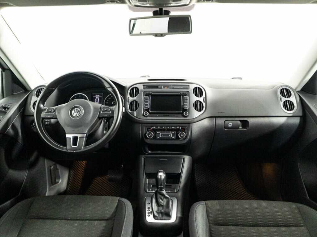 Купить Volkswagen Tiguan с пробегом. Фото: #12