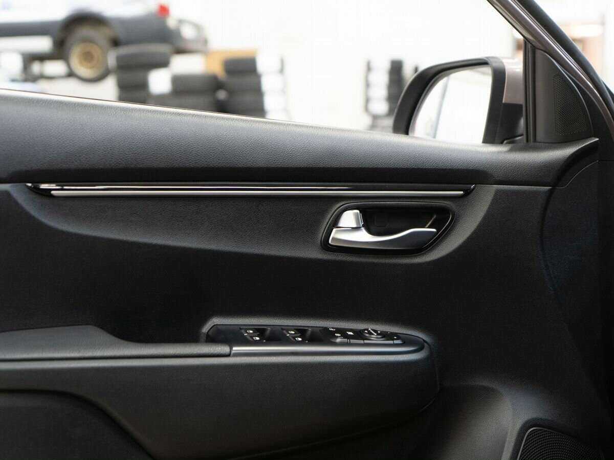 Купить Kia Rio с пробегом. Фото: #14