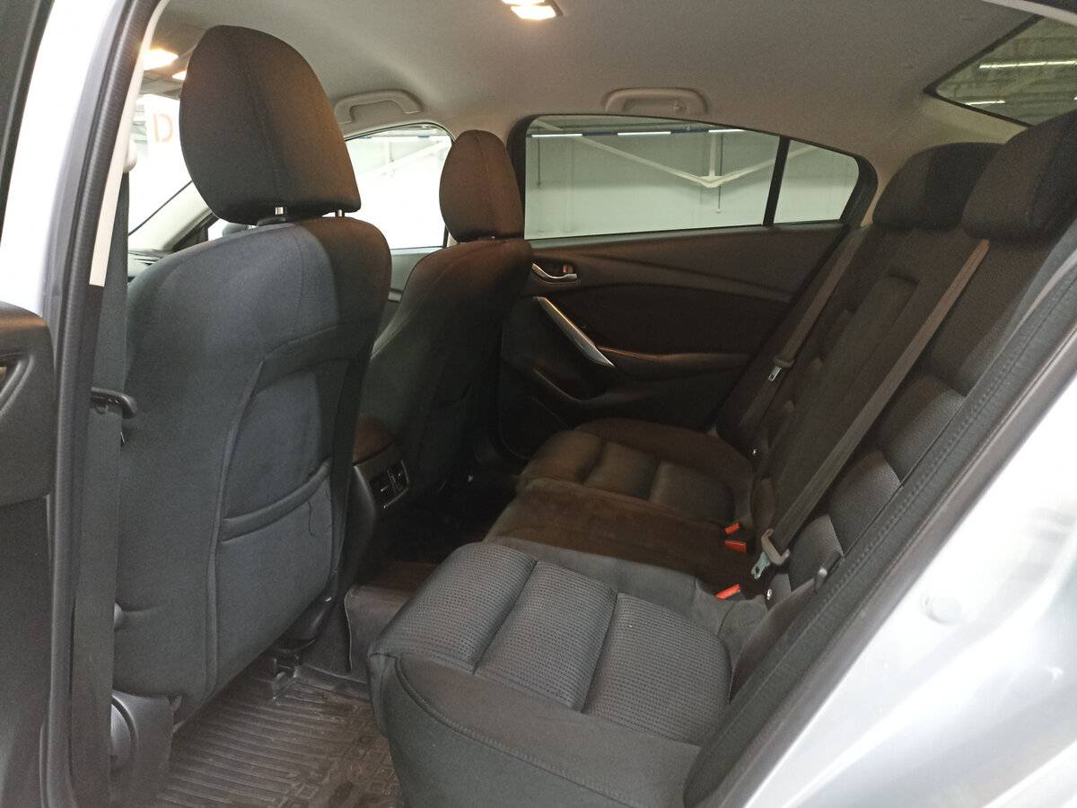 Купить Mazda 6 с пробегом. Фото: #11