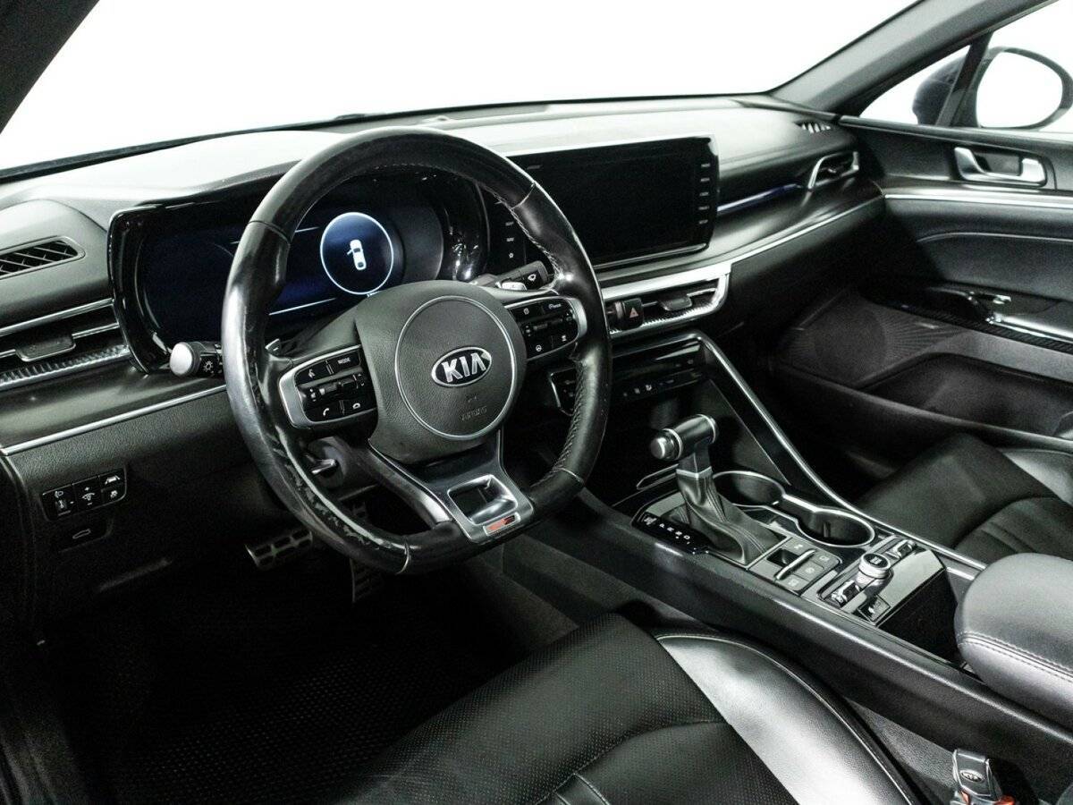 Купить Kia K5 с пробегом. Фото: #11