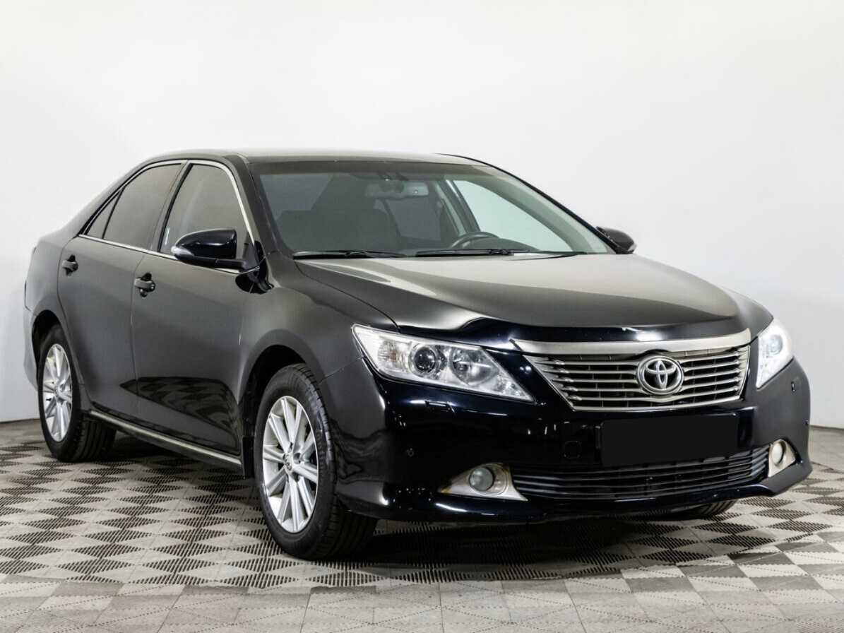 Купить Toyota Camry с пробегом. Фото: #2