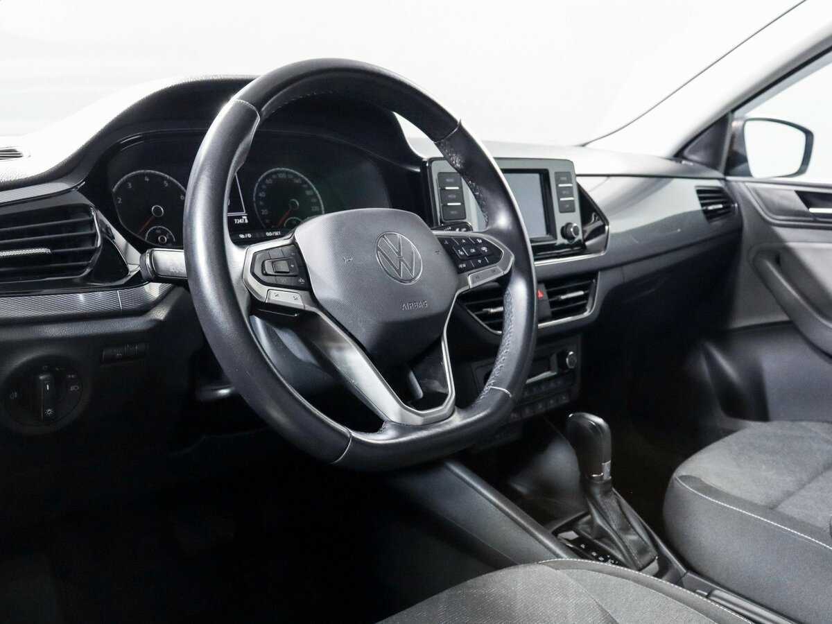 Купить Volkswagen Polo с пробегом. Фото: #10