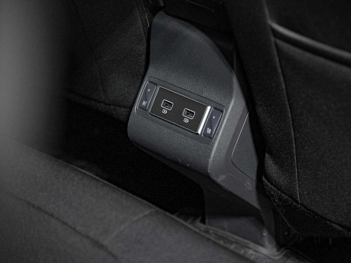 Купить Renault Kaptur с пробегом. Фото: #17