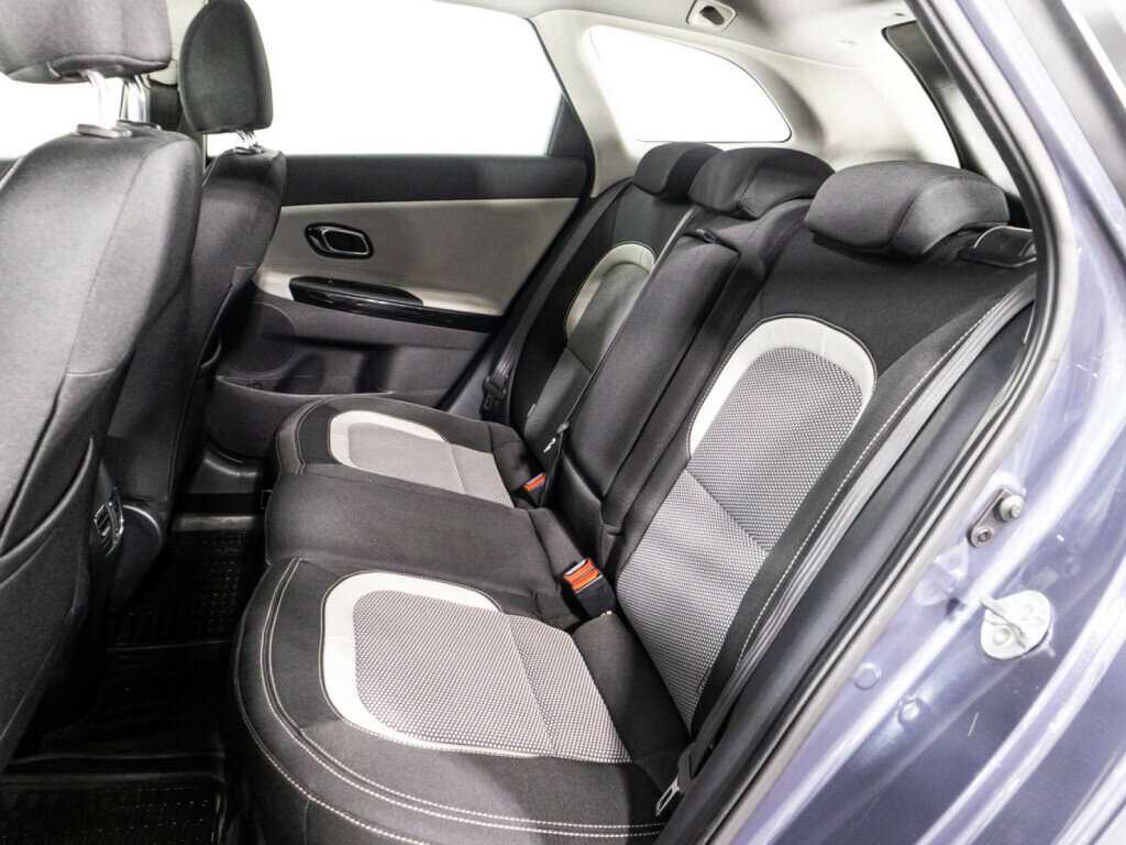 Купить Kia Ceed с пробегом. Фото: #9