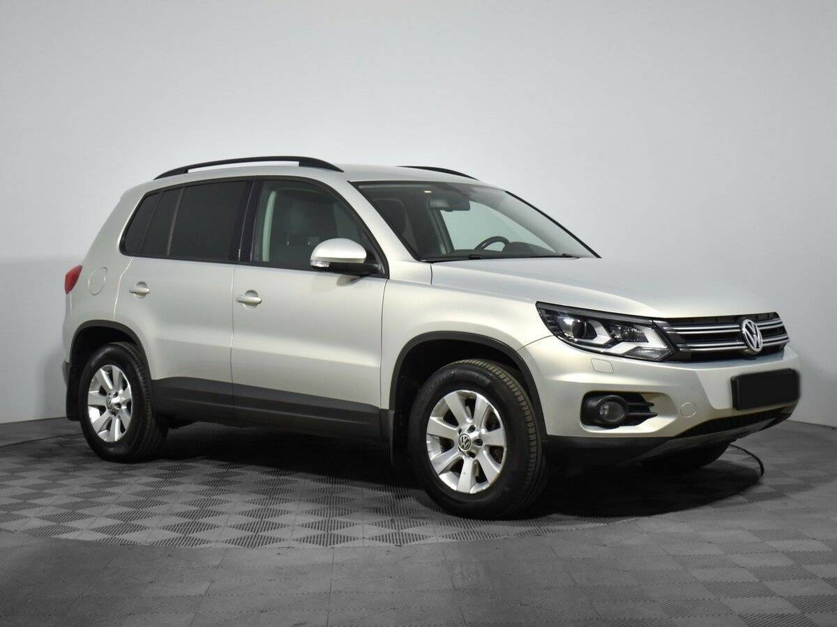 Купить Volkswagen Tiguan с пробегом. Фото: #2