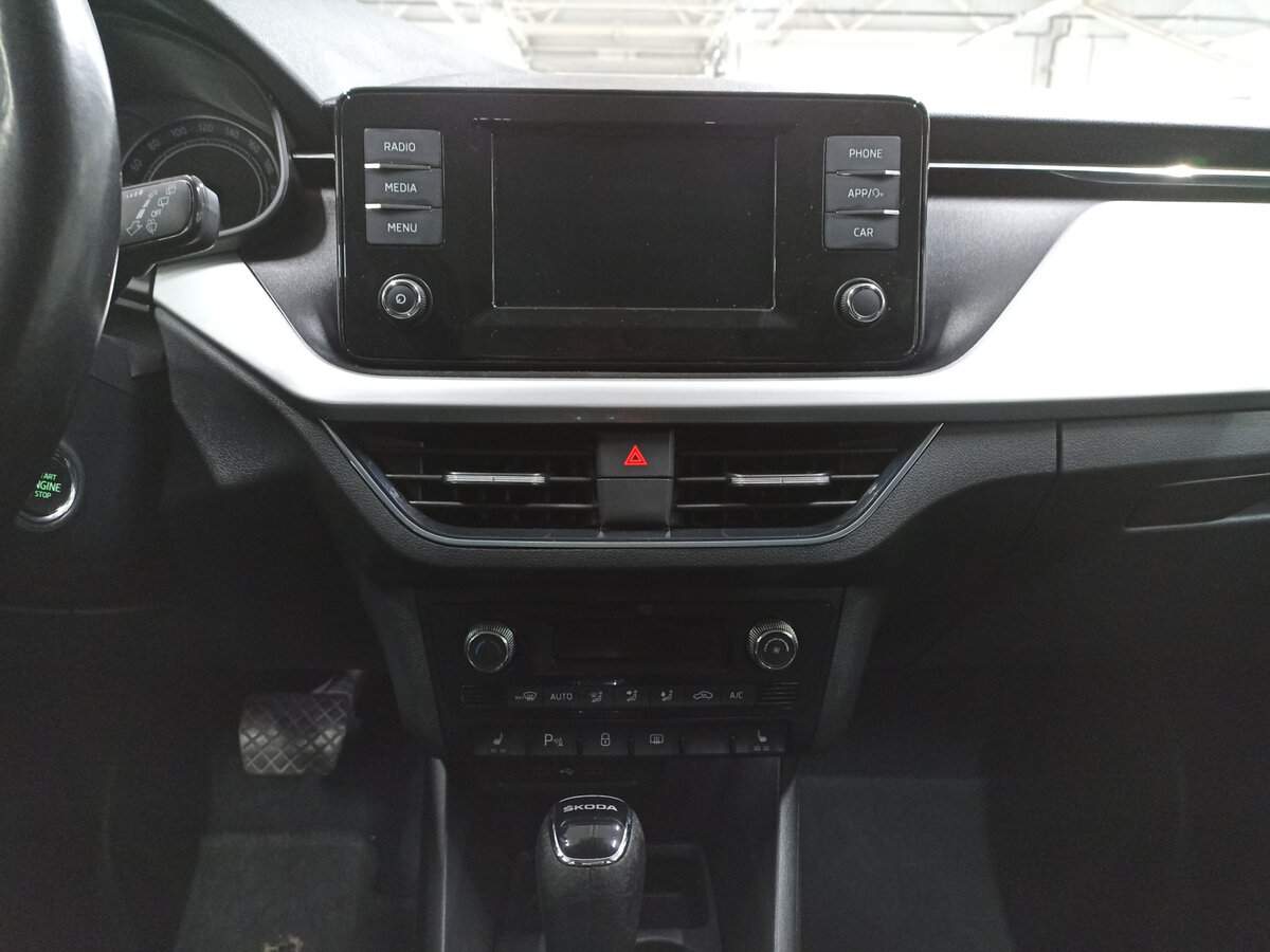 Купить Skoda Rapid с пробегом. Фото: #14