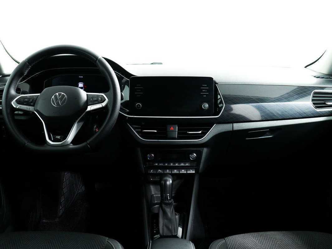 Купить Volkswagen Polo с пробегом. Фото: #10