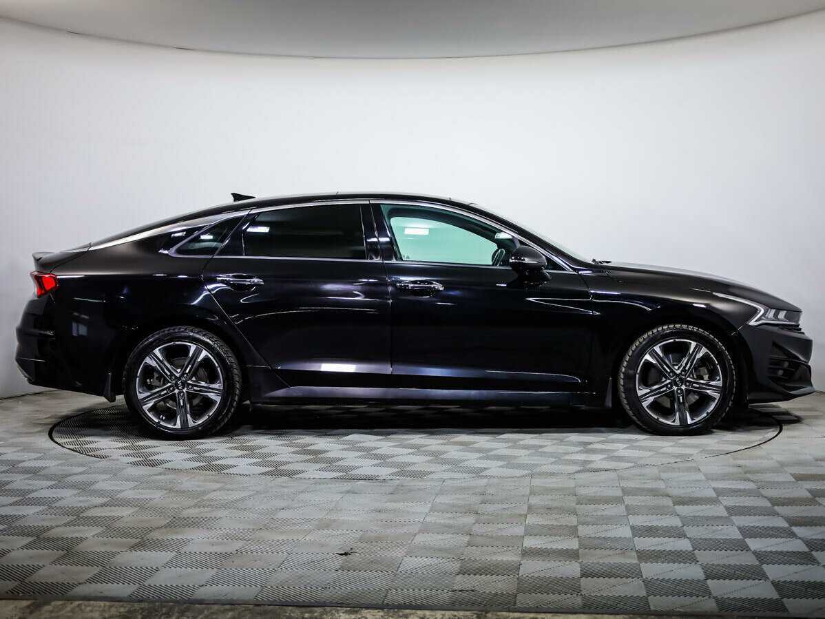 Купить Kia K5 с пробегом. Фото: #2