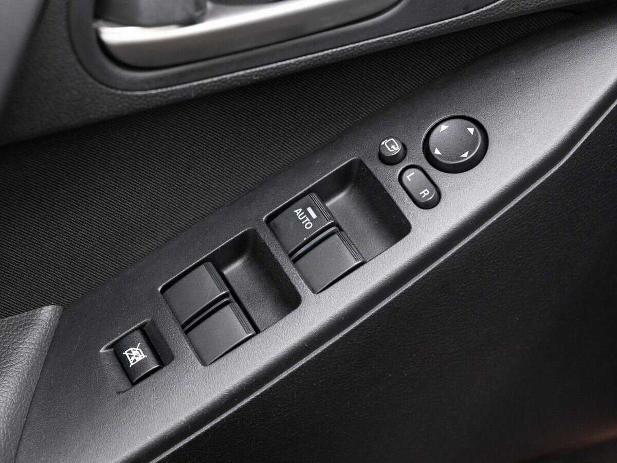 Купить Mazda 3 с пробегом. Фото: #18