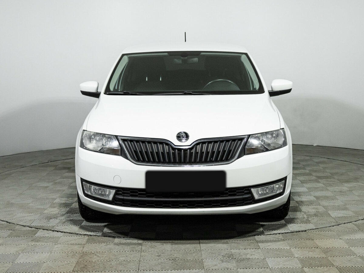Купить Skoda Rapid с пробегом. Фото: #1