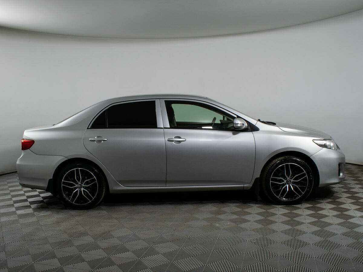 Купить Toyota Corolla с пробегом. Фото: #3