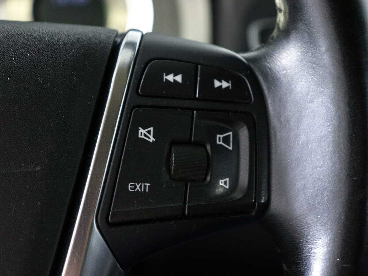 Купить Volvo XC60 с пробегом. Фото: #21