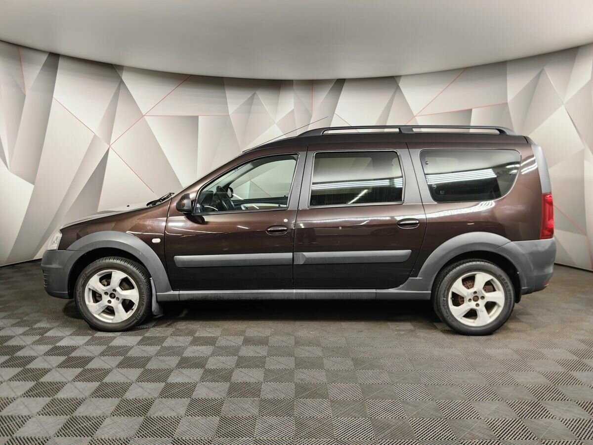 Купить Lada (ВАЗ) Largus с пробегом. Фото: #4