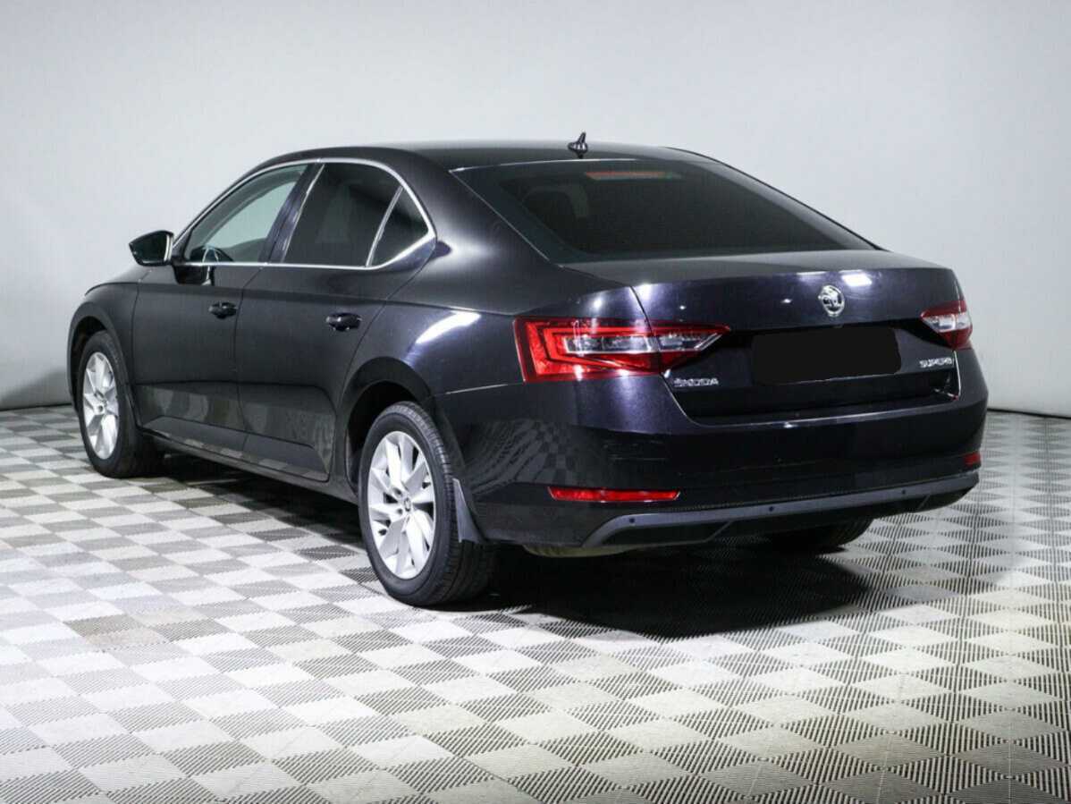 Купить Skoda Superb с пробегом. Фото: #6
