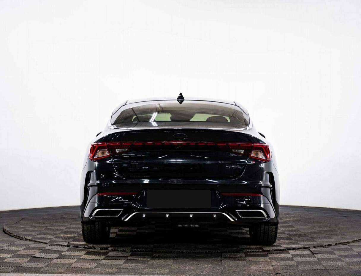 Купить Kia K5 с пробегом. Фото: #4