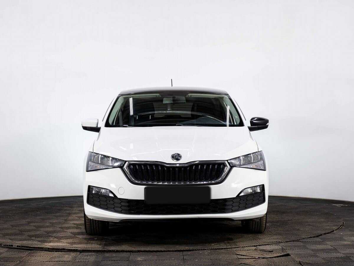 Купить Skoda Rapid с пробегом. Фото: #1