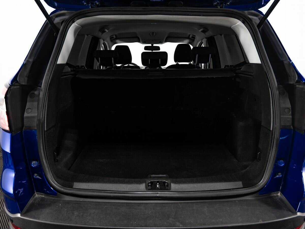 Купить Ford Kuga с пробегом. Фото: #22