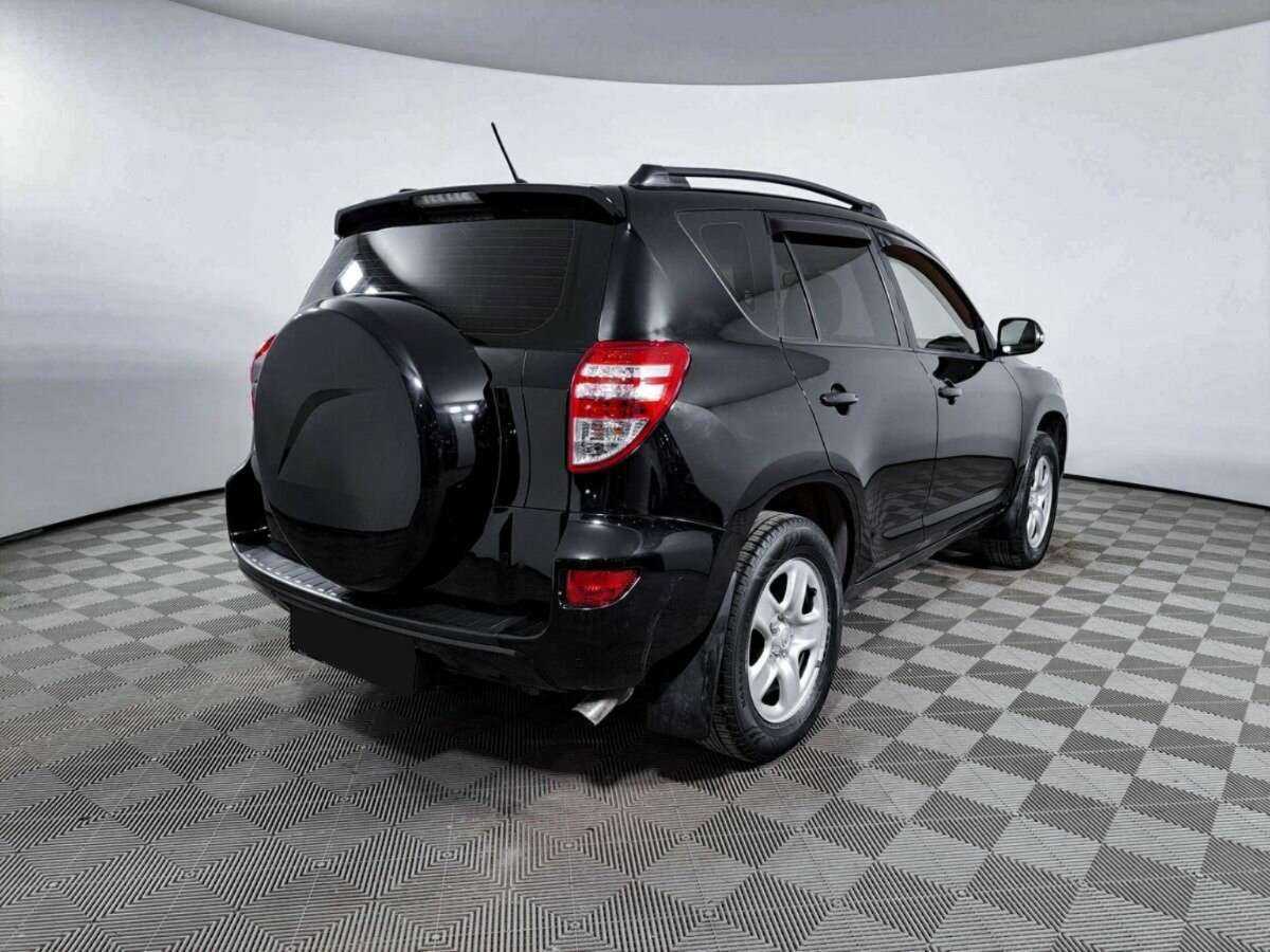 Купить Toyota RAV4 с пробегом. Фото: #4
