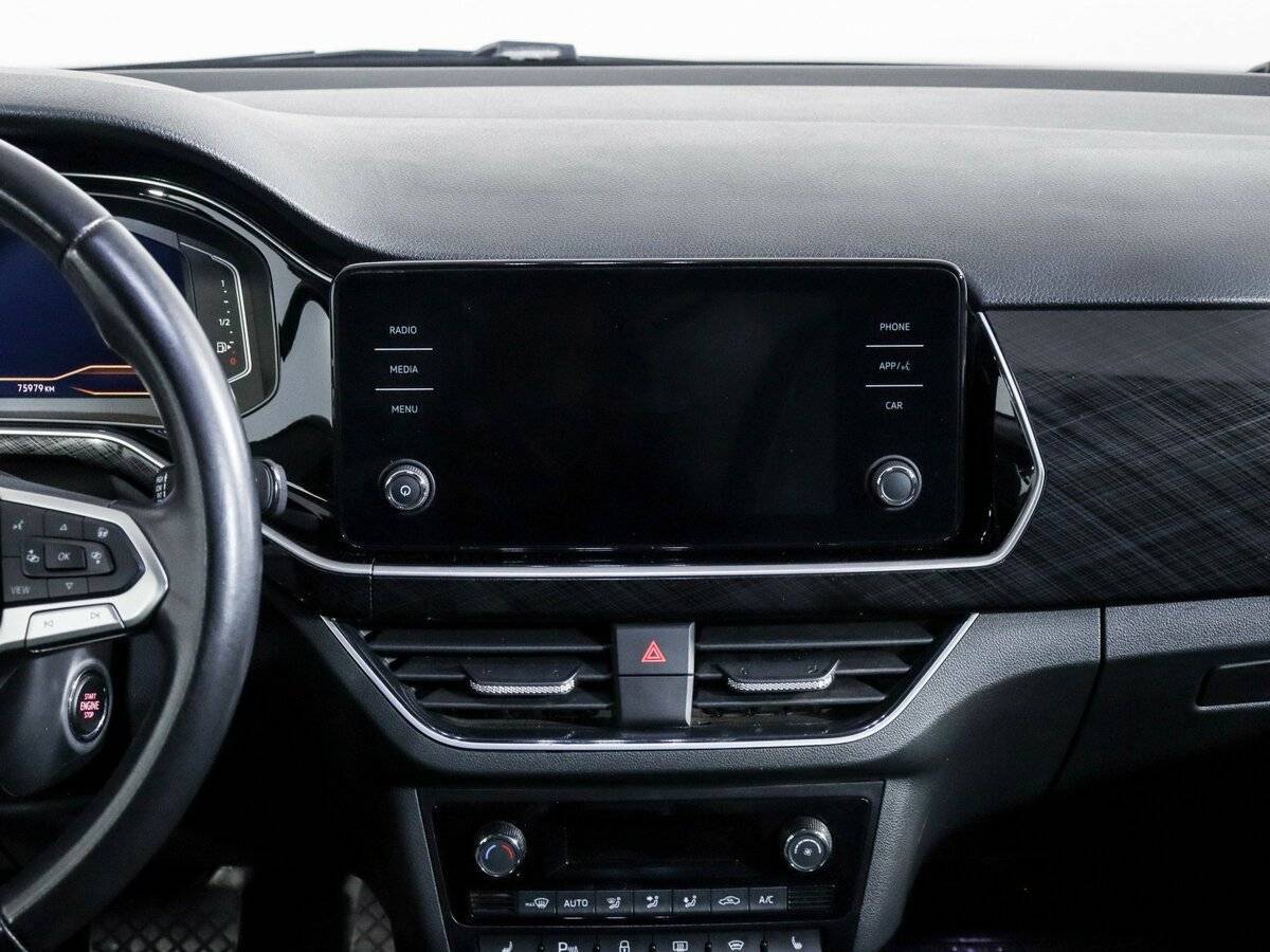 Купить Volkswagen Polo с пробегом. Фото: #8