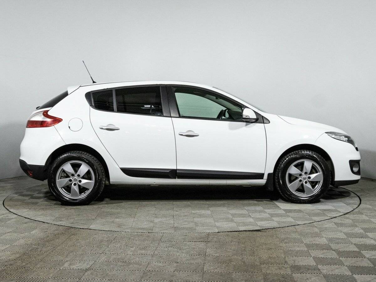 Купить Renault Megane с пробегом. Фото: #3