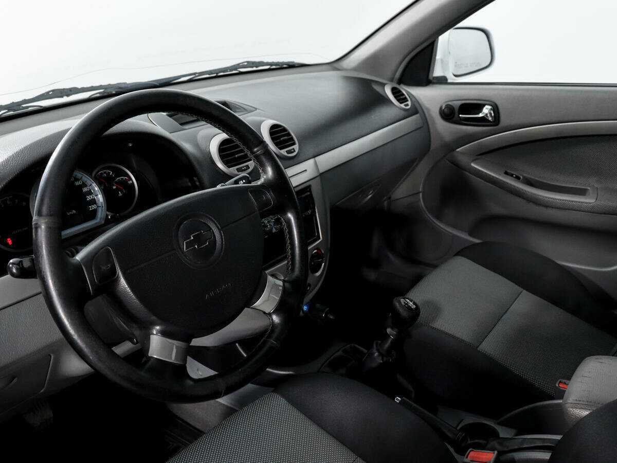 Купить Chevrolet Lacetti с пробегом. Фото: #8