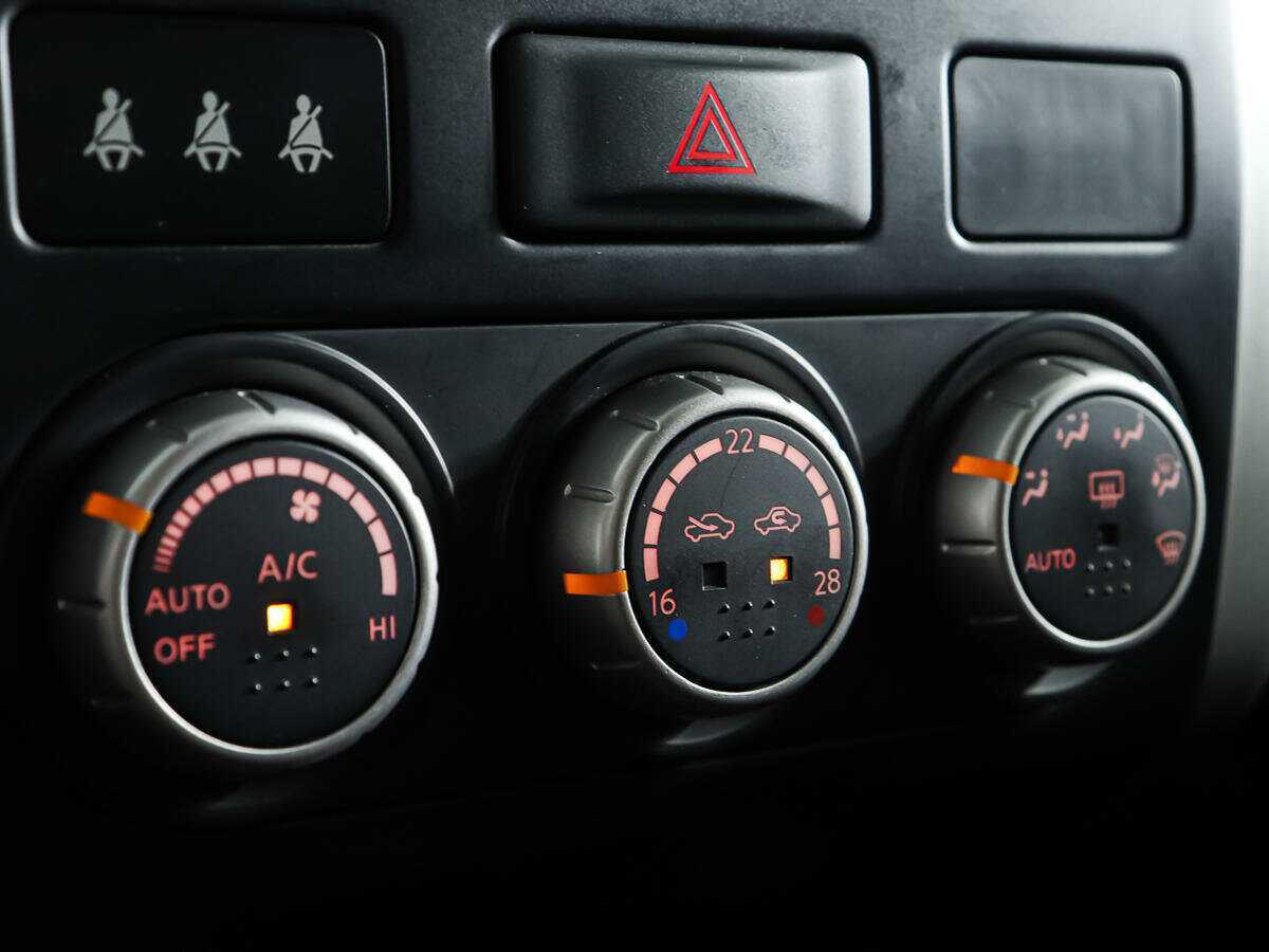 Купить Nissan X-Trail с пробегом. Фото: #17