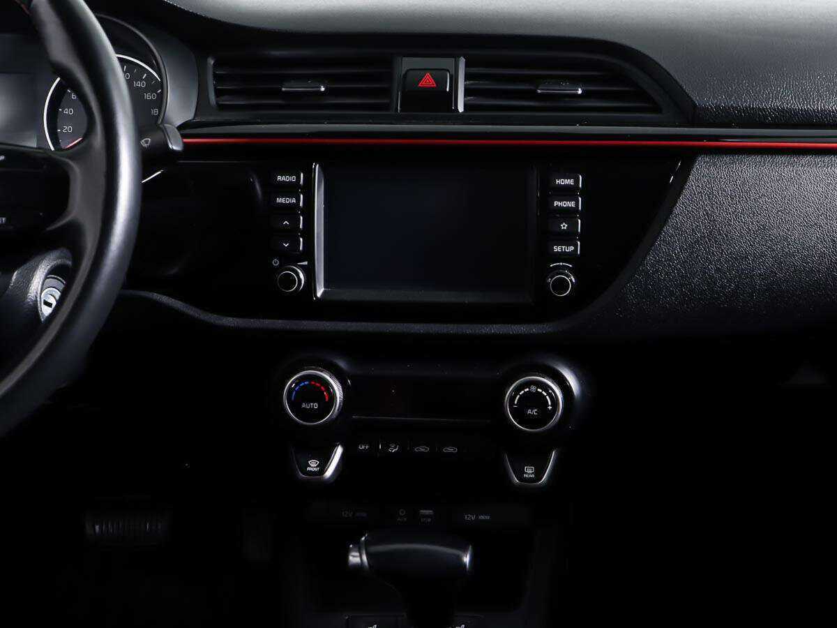 Купить Kia Rio с пробегом. Фото: #11