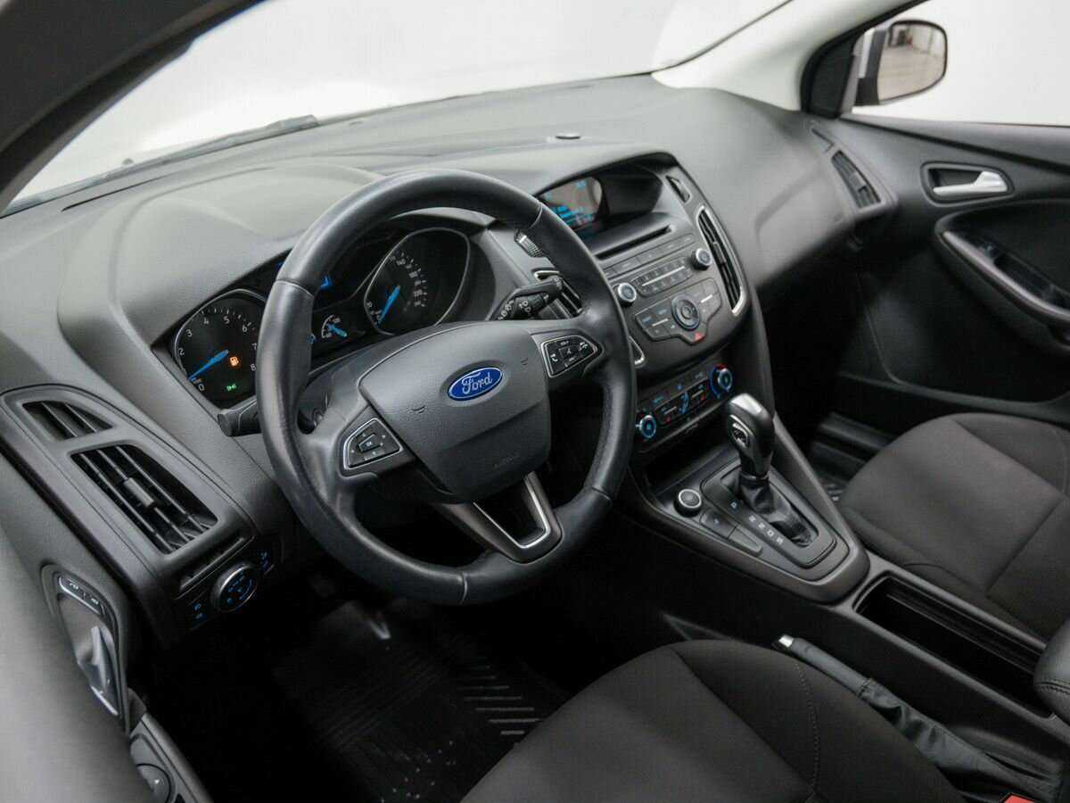 Купить Ford Focus с пробегом. Фото: #13