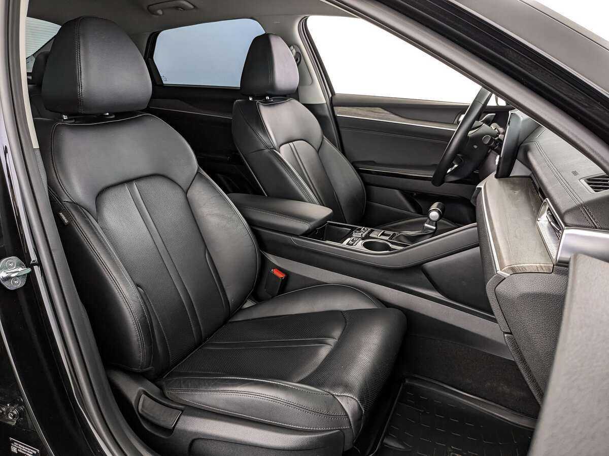 Купить Kia K5 с пробегом. Фото: #19