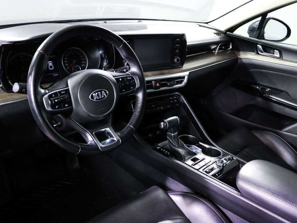 Купить Kia K5 с пробегом. Фото: #11