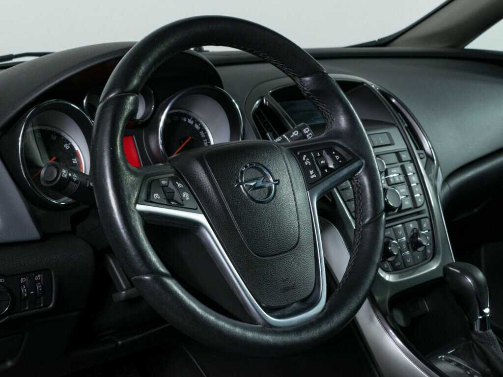 Купить Opel Astra с пробегом. Фото: #11